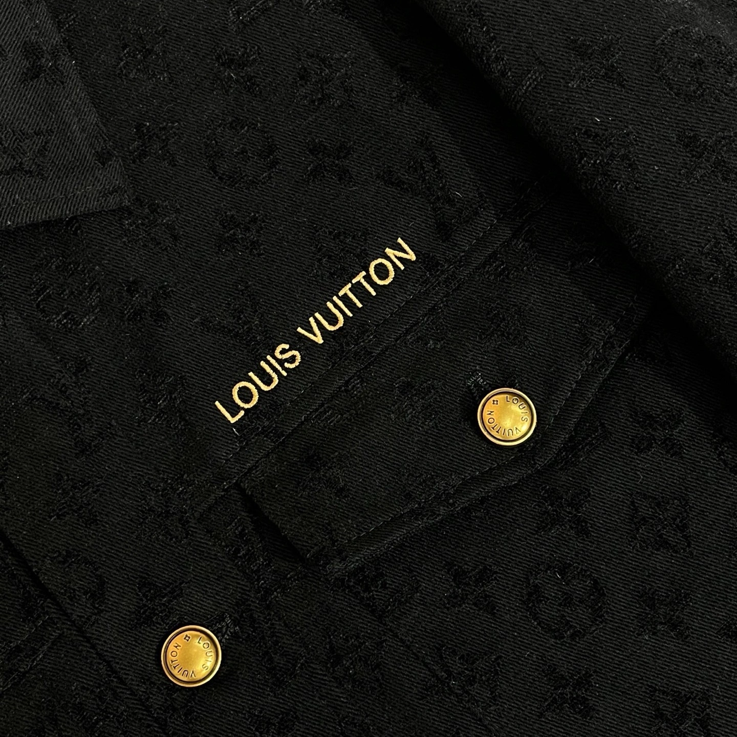 wg.luxury- 8V Down jacket goose down embroidery 2colour item:E-F501J2313-2H
